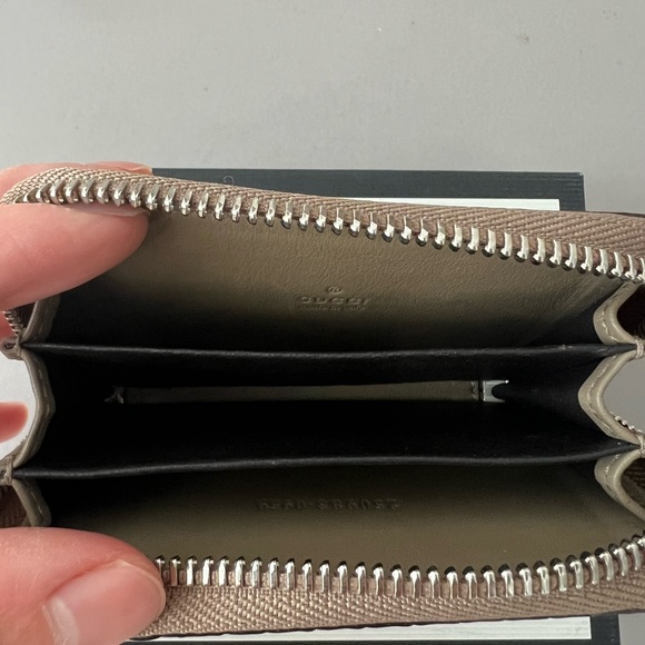 Gucci Alligator Card Case - Picture 4 of 6
